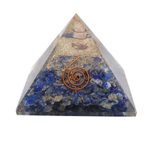 Charger l&#39;image dans la visionneuse de la galerie, Pyramide en Lapis Lazuli - Résine Orgonite avec Spirale
